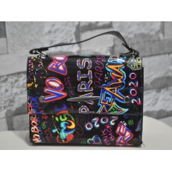 Renkli Yazı Desenli Omuz Çantası