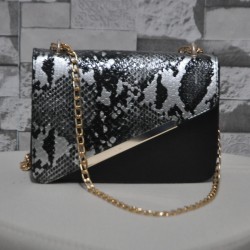 Siyah Yılan Derisi Desenli Omuz Çantası