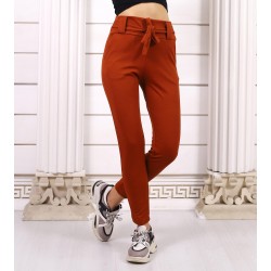 Fiyonk Kuşaklı Pantolon