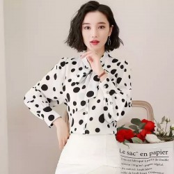 Puan Detay Fular Gömlek Puan Detay Fular Gömlek