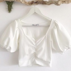 Kalp yaka tasarım bluz Kalp yaka tasarım bluz