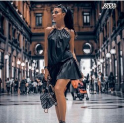 Boyun askılı mini elbise Boyun askılı mini elbise