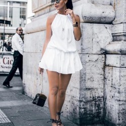 Boyun Askılı Mini Elbise