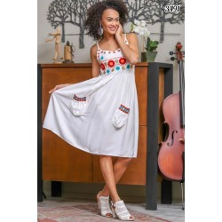 Nakış Detay Askılı Elbise