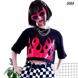 Alev desen zincirli crop bluz Alev desen zincirli crop bluz