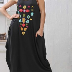 Nakış Detay Cepli Elbise Nakış Detay Cepli Elbise