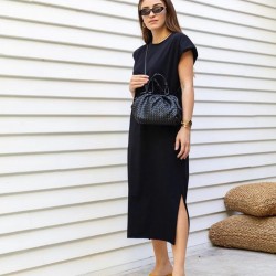 Omuz Vatka Yırtmaçlı Elbise Omuz Vatka Yırtmaçlı Elbise