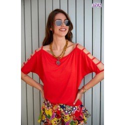 Kol Yırtmaçlı Tasarım Bluz