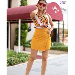 Çapraz düğme etekli ikili takım Çapraz düğme etekli ikili takım