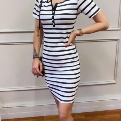 Düğme Yaka Kaşkorse Elbise Düğme Yaka Kaşkorse Elbise