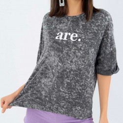 Yazı Detay Batik Tshirt Yazı Detay Batik Tshirt