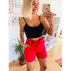 Kırmızı Şort Kırmızı Şort