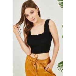 U Yaka Kaşkorse Atlet