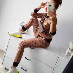 Çengelli İğne Baskı Spor Takım Çengelli İğne Baskı Spor Takım