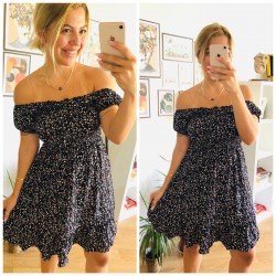 Çiçek Desenli Elbise Çiçek Desenli Elbise