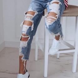 Yırtma detay jean pantolon Yırtma detay jean pantolon