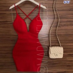 Sırt çapraz mini tasarım elbise