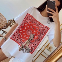 Zara model Etnik tshirt Zara model Etnik tshirt