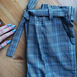 Zara model ekose kuşaklı pantolon Zara model ekose kuşaklı pantolon