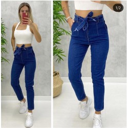 Kuşak detay jean pantolon Kuşak detay jean pantolon