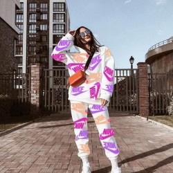 Nke renkli logo eşofman takımı