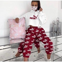 Pm logo detay eşofman takımı Pm logo detay eşofman takımı