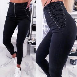 Kuşgözü detay siyah tasarım jean