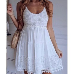 Güpür detay askılı elbise