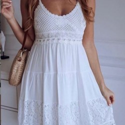 Güpür detay askılı elbise Güpür detay askılı elbise