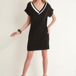 Yaka ribanalı elbise