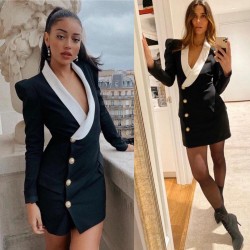 Atlas kumaş düğme detay astarlı ceket Atlas kumaş düğme detay astarlı ceket