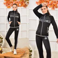 Add nokta detay eşofman takımı Add nokta detay eşofman takımı