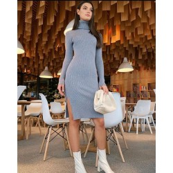 Yırtmaç detay fitilli triko elbise Yırtmaç detay fitilli triko elbise