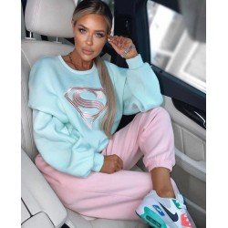 Supergirl spor takım