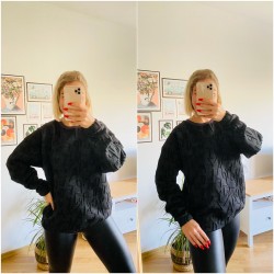 ZARA MODEL HARF DETAY SİYAH SWEAT ZARA MODEL HARF DETAY SİYAH SWEAT