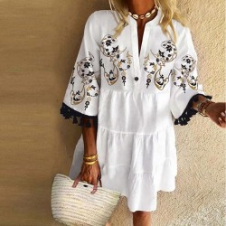 Etnik tasarım dantel detay elbise