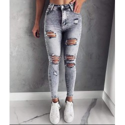 Yırtma detay tasarım jean pantolon Yırtma detay tasarım jean pantolon