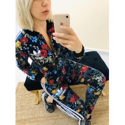 ADD Çiçek Desenli Eşofman Takımı ADD Çiçek Desenli Eşofman Takımı