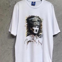 Atatürk Baskılı Tshirt Atatürk Baskılı Tshirt