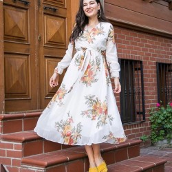 Beli lastikli kuşak detaylı astarlı elbise