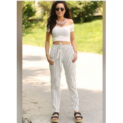 Çizgi detaylı beli lastikli pantolon
