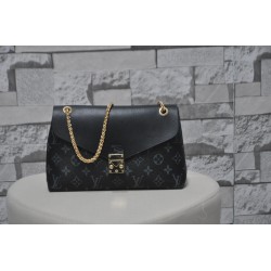 L.V. Omuz Çantası L.V. Omuz Çantası