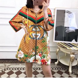 Gucci çiçek desen elbise