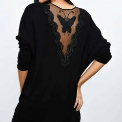 Kelebek nakışlı bluz Kelebek nakışlı bluz