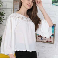 Krinkıl Kumaş Dantel Detaylı Bluz 