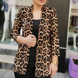 Leopar Desenli Crep Ceket Leopar Desenli Crep Ceket