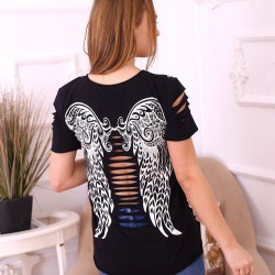 Melek Kanatlı Yırtık Detay Tshirt Melek Kanatlı Yırtık Detay Tshirt