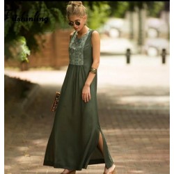 Nakışlı Dokuma Kumaş Elbise Nakışlı Dokuma Kumaş Elbise