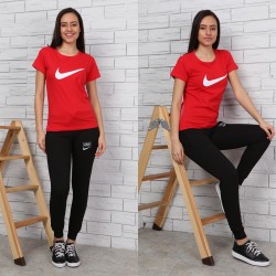 Nke Yazı Detay Eşofman Takımı Nke Yazı Detay Eşofman Takımı