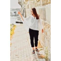 Püskül Detaylı Pelerin 